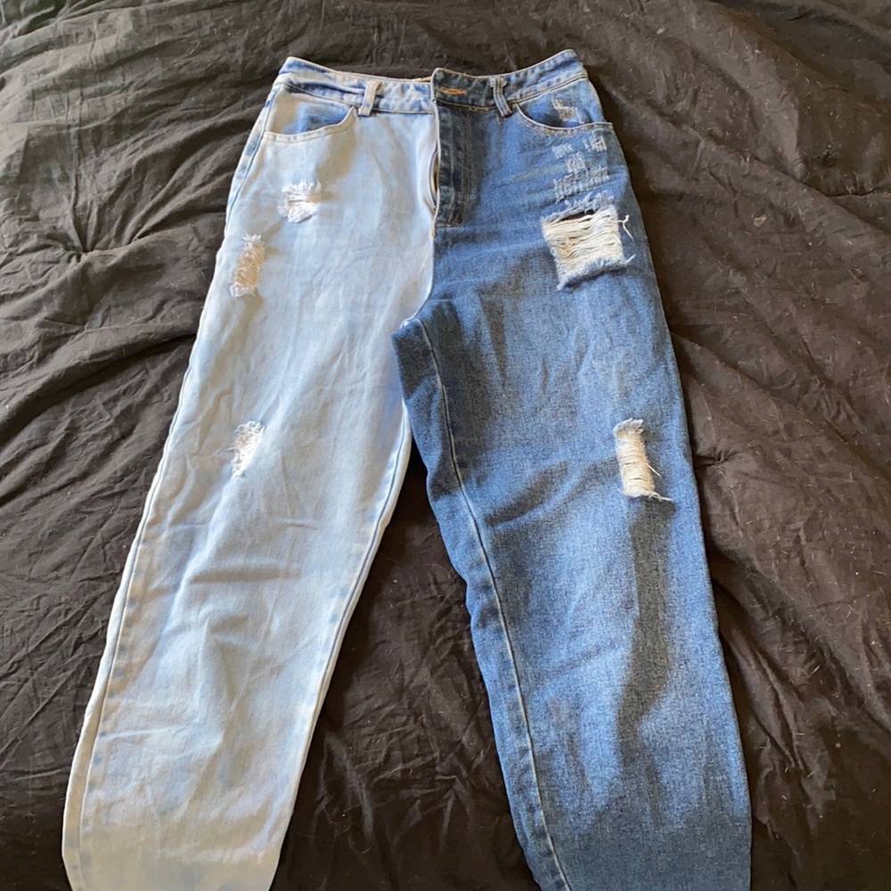 Two-toned high waisted boyfriend jeans
